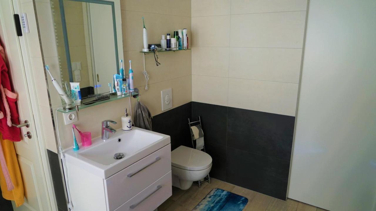 비터펠드 울펜 Schwimmendes Haus Robby II 빌라 외부 사진